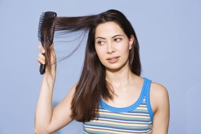 Zabraňte vypadávání vlasů: Vlasová kosmetika Vichy